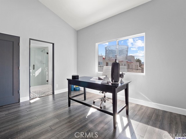 2 Bed Home for Sale in Studio City, California