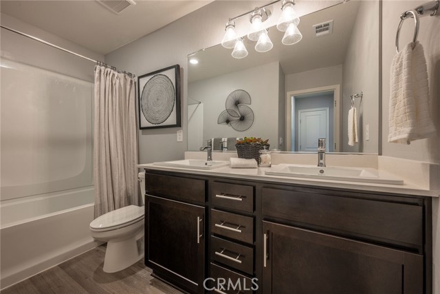 Detail Gallery Image 13 of 19 For 626 Stephanie Dr #58 B1,  Merced,  CA 95348 - 4 Beds | 2 Baths