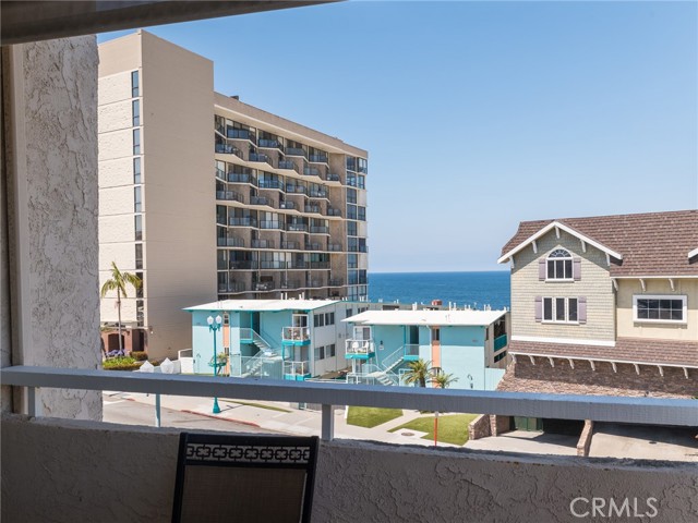 428 Esplanade, Redondo Beach, California 90277, 2 Bedrooms Bedrooms, ,1 BathroomBathrooms,Residential,Sold,Esplanade,SB23119318