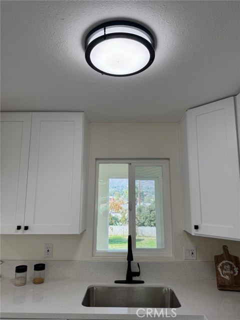 3475 Skylane, Jurupa Valley CA: https://media.crmls.org/medias/746cbea7-89c6-44c2-a7a5-faada9d472b4.jpg