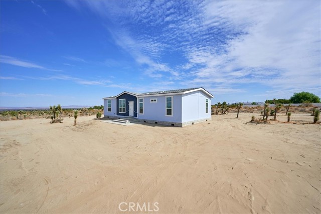 Detail Gallery Image 3 of 35 For 420 Calaveras Rd, Pinon Hills,  CA 92372 - 4 Beds | 2 Baths