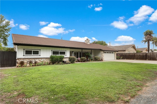Detail Gallery Image 32 of 44 For 13301 Yorba St, Santa Ana,  CA 92705 - 3 Beds | 2/1 Baths