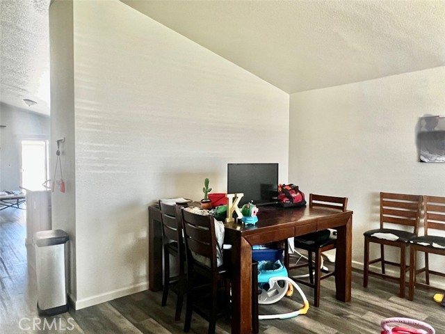 Detail Gallery Image 7 of 23 For 235 E San Pedro St, Merced,  CA 95341 - 4 Beds | 2 Baths