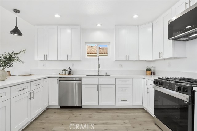 1023 Mooney Drive, Monterey Park CA: https://media.crmls.org/medias/746e8af4-d221-4e36-9d5e-176c68a0eed2.jpg