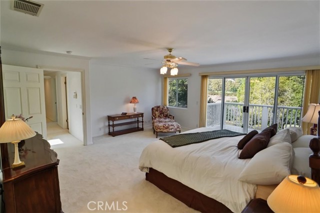 Detail Gallery Image 14 of 34 For 19201 Castlebay Ln, Porter Ranch,  CA 91326 - 3 Beds | 3 Baths