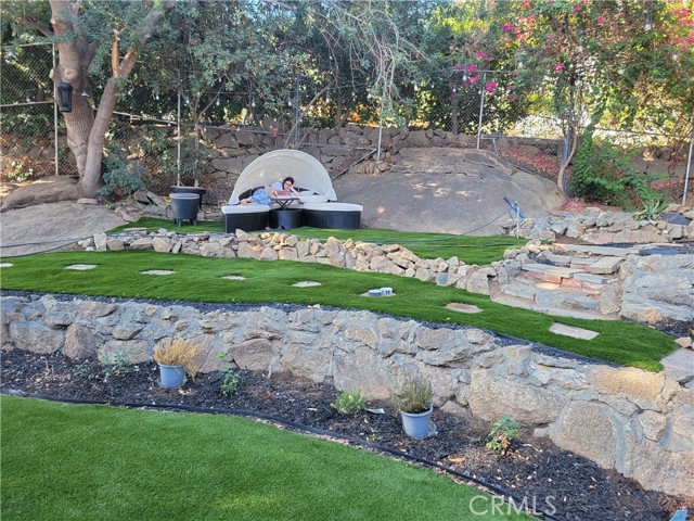 Detail Gallery Image 19 of 21 For 4600 9th, Riverside,  CA 92501 - 3 Beds | 3 Baths