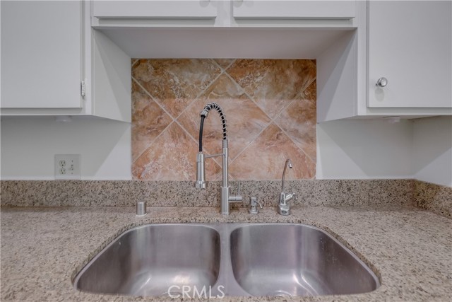 Detail Gallery Image 15 of 26 For 12720 Burbank Bld #218,  Valley Village,  CA 91607 - 1 Beds | 1 Baths