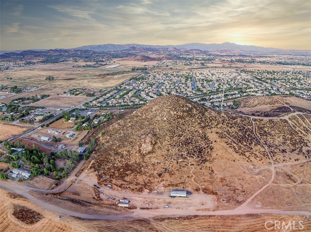 Detail Gallery Image 25 of 28 For 29260 Leeanne Ln, Menifee,  CA 92584 - 4 Beds | 2 Baths