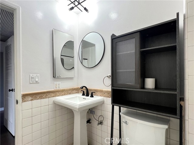 Detail Gallery Image 19 of 35 For 2260 N Cahuenga Bld #203,  Los Angeles,  CA 90068 - 1 Beds | 1 Baths