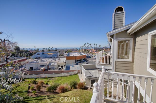 304 Avenue E, Redondo Beach, California 90277, 6 Bedrooms Bedrooms, ,4 BathroomsBathrooms,Residential,Sold,Avenue E,SB13009871