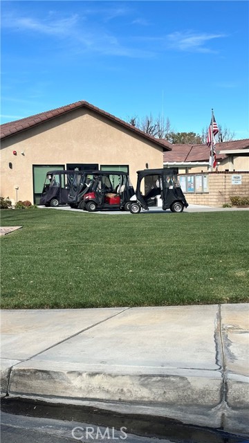 Detail Gallery Image 4 of 24 For 19269 Elm Dr, Apple Valley,  CA 92308 - 1 Beds | 1 Baths