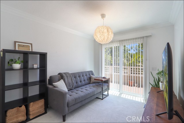 12 Stoneglen, Aliso Viejo CA: https://media.crmls.org/medias/74730633-d219-4669-8327-590d1f737b31.jpg