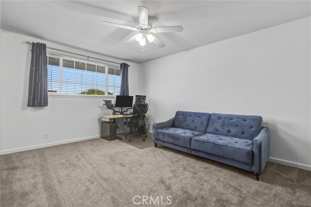 24301 Via Madrugada, Mission Viejo CA: https://media.crmls.org/medias/74731a27-62c7-45fc-a3df-be6bbdadeba5.jpg