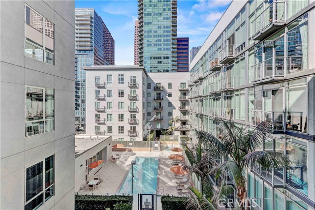 Detail Gallery Image 18 of 36 For 645 W 9th St #532,  Los Angeles,  CA 90015 - 1 Beds | 1 Baths