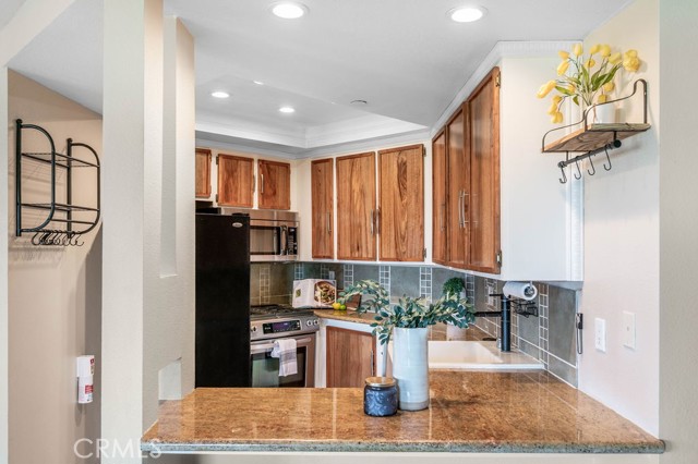1056 Calle Del Cerro, San Clemente CA: https://media.crmls.org/medias/7473c9ec-09c7-41b5-8311-04163d6ab9c2.jpg