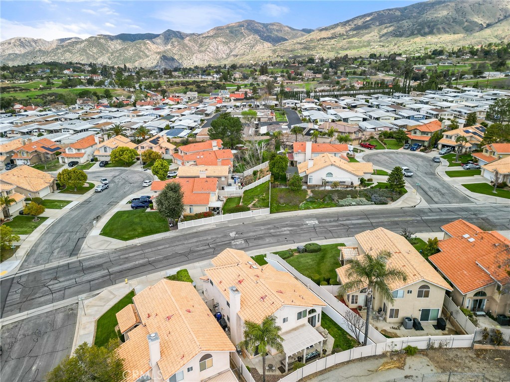 https://media.crmls.org/medias/7473ccff-b0d4-4dee-9eb0-d5f767916d87.jpg?preset=X-Large