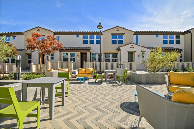 Detail Gallery Image 40 of 41 For 3962 Lavine Way #111,  Corona,  CA 92883 - 3 Beds | 2/1 Baths