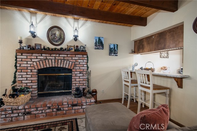 Detail Gallery Image 8 of 39 For 2499 Elko Dr, Arrowbear,  CA 92382 - 3 Beds | 2/1 Baths