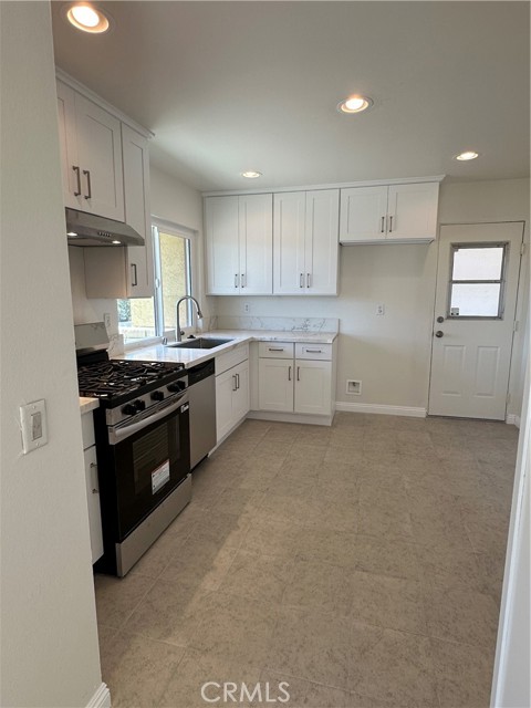 8567 Jasper Street, Rancho Cucamonga CA: https://media.crmls.org/medias/74752ec8-d61c-461c-b795-1f28285d7559.jpg