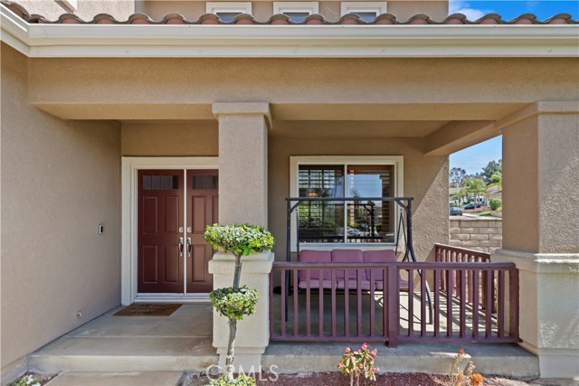 16462 Sun Summit Drive, Riverside CA: https://media.crmls.org/medias/747672ec-71fa-4b76-b553-c201bac425c4.jpg