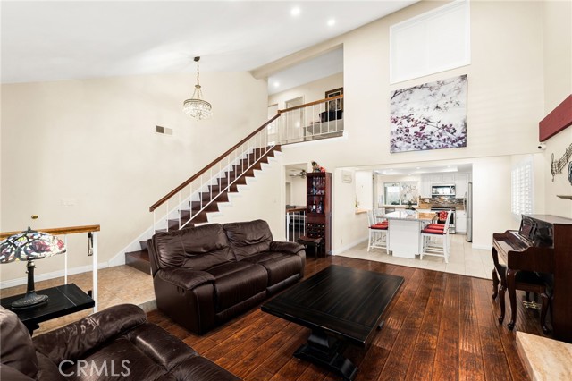 Image 4 of 43 For 4922 El Rancho Verde