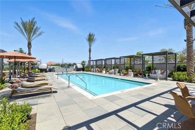 Detail Gallery Image 14 of 24 For 595 Sage Way, Montebello,  CA 90640 - 4 Beds | 2/1 Baths