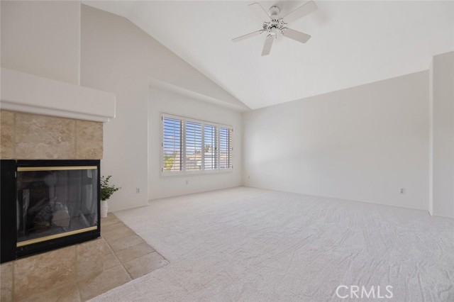 27448 Whitefield Place, Valencia CA: https://media.crmls.org/medias/7478af3b-16a5-494e-b101-8e42bd11cd24.jpg