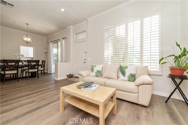 Detail Gallery Image 4 of 32 For 2828 Ballesteros Ln, Tustin,  CA 92782 - 3 Beds | 2/1 Baths