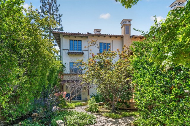 Image 1 for 2454  Oswego  #301