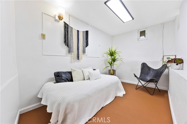 3135 Minnesota Street, Los Angeles CA: https://media.crmls.org/medias/747b196c-84ce-4aa5-a41d-d5d490c385e5.jpg