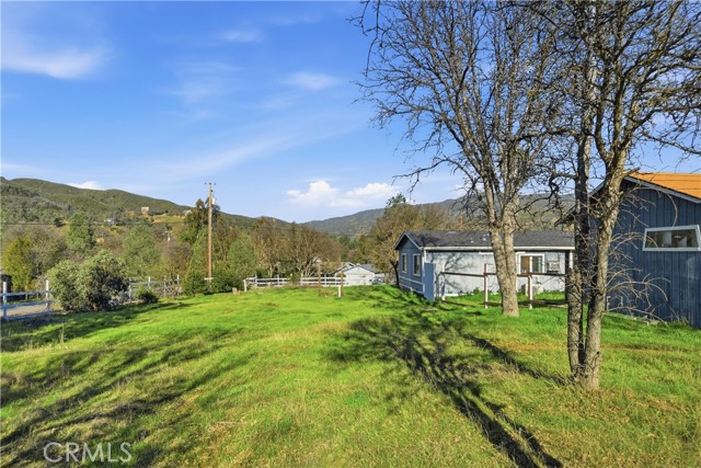 Detail Gallery Image 13 of 19 For 16553 Comanche Trail, Clearlake Oaks,  CA 95423 - 3 Beds | 2 Baths