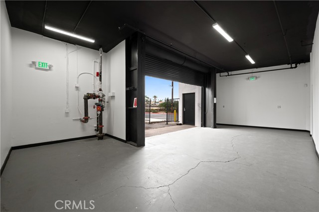800 E Dyer Road, Santa Ana, California 92705, ,Commercial Lease,For Rent,800 E Dyer Road,CRDW25027821