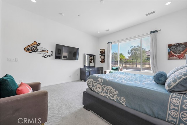 25 Chardonnay, Rancho Mirage CA: https://media.crmls.org/medias/747e8c1e-c7ff-4679-9b82-edef9bfa8868.jpg