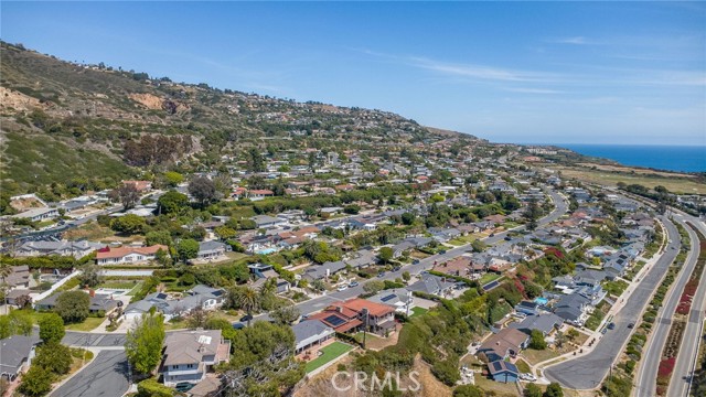4335 Admirable, Rancho Palos Verdes, California 90275, 4 Bedrooms Bedrooms, ,1 BathroomBathrooms,Residential,For Sale,Admirable,PV26089270