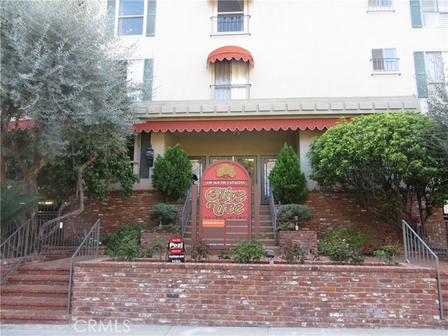 339 S Catalina Ave #325, Pasadena, CA 91106