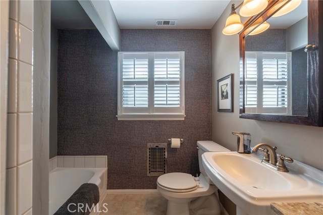 Detail Gallery Image 36 of 52 For 15619 Gerkin Avenue, Lawndale,  CA 90260 - 3 Beds | 2 Baths