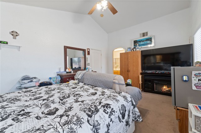 Detail Gallery Image 24 of 33 For 180 Cheney Ln, Coalinga,  CA 93210 - 3 Beds | 2/1 Baths
