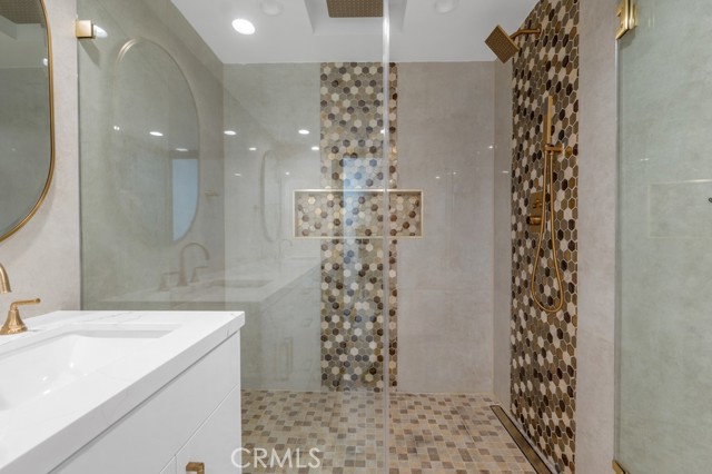 Detail Gallery Image 33 of 47 For 345 Pioneer Dr #601,  Glendale,  CA 91203 - 2 Beds | 2 Baths