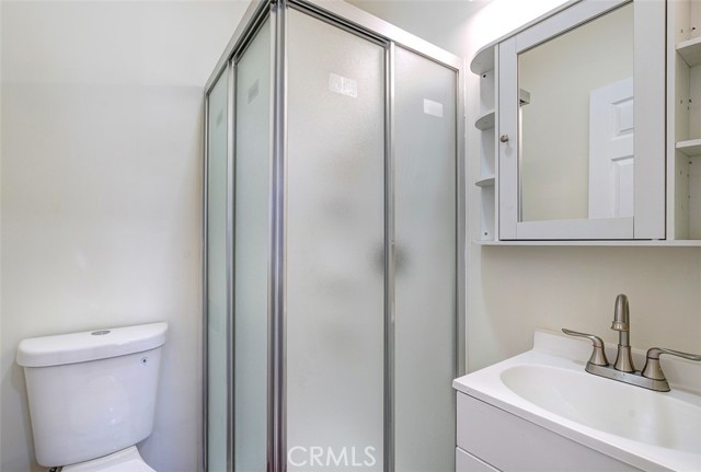 1234 W 37TH Drive, Los Angeles CA: https://media.crmls.org/medias/74803fdd-0cfe-4524-a5f3-697adc688dd1.jpg