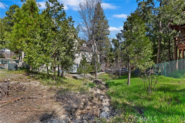 Detail Gallery Image 35 of 40 For 858 Grass Valley Rd, Lake Arrowhead,  CA 92352 - 4 Beds | 2/1 Baths