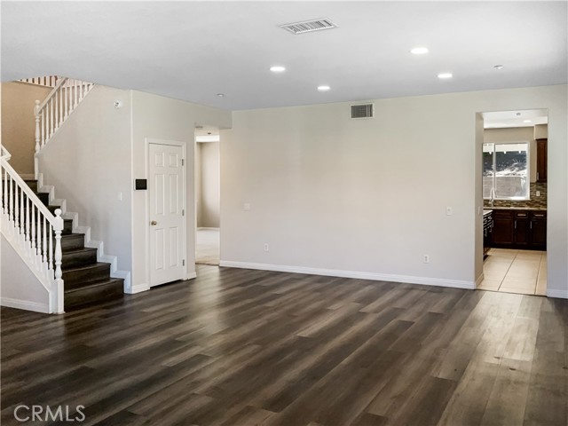 Detail Gallery Image 16 of 27 For 29312 Henderson Ln, Highland,  CA 92346 - 4 Beds | 2/1 Baths