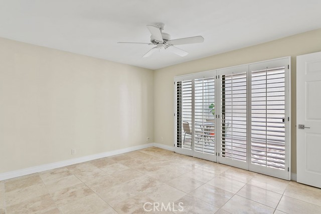 4 Navarre, Irvine CA: https://media.crmls.org/medias/74821c27-497f-4113-b399-67eedf85d866.jpg