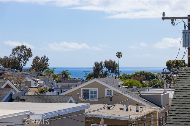 Detail Gallery Image 20 of 20 For 716 .5 Orchid Ave, Corona Del Mar,  CA 92625 - 2 Beds | 2/1 Baths