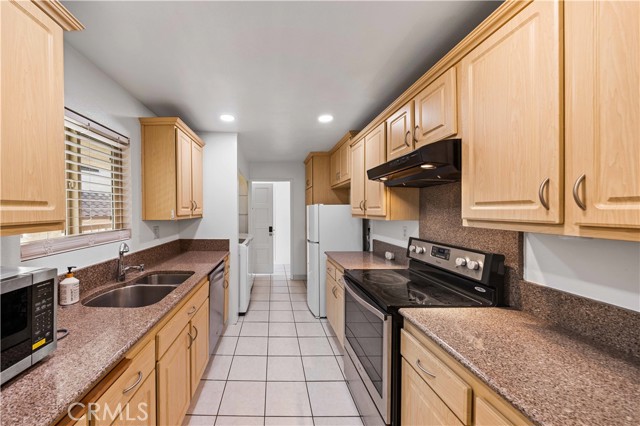 Detail Gallery Image 11 of 22 For 5718 Ravenspur Dr #202,  Rancho Palos Verdes,  CA 90275 - 2 Beds | 2 Baths