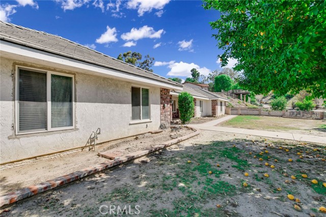 Detail Gallery Image 4 of 68 For 11891 San Timoteo Canyon Rd, Redlands,  CA 92373 - 4 Beds | 3 Baths