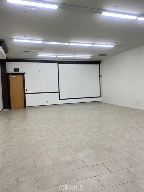 217 N Citrus Avenue, Covina, California 91723, ,Commercial Lease,For Rent,217 N Citrus Avenue,CRIV23182504