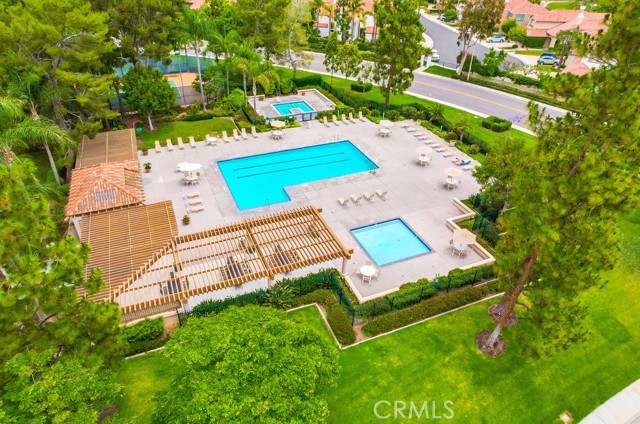 253 Gallery Way, Tustin CA: https://media.crmls.org/medias/7485213a-2c94-4703-8b4d-923a52435950.jpg
