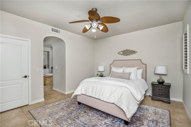 Detail Gallery Image 8 of 25 For 58 Townsend, Irvine,  CA 92620 - 3 Beds | 3/1 Baths