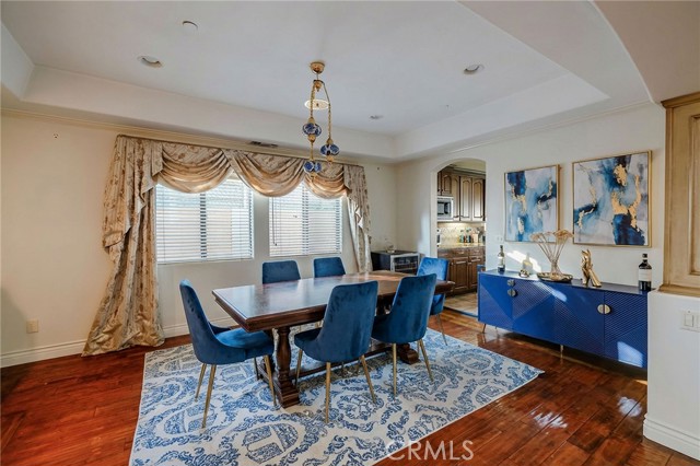 Detail Gallery Image 5 of 20 For 2403 Alvord, Redondo Beach,  CA 90278 - 5 Beds | 5 Baths