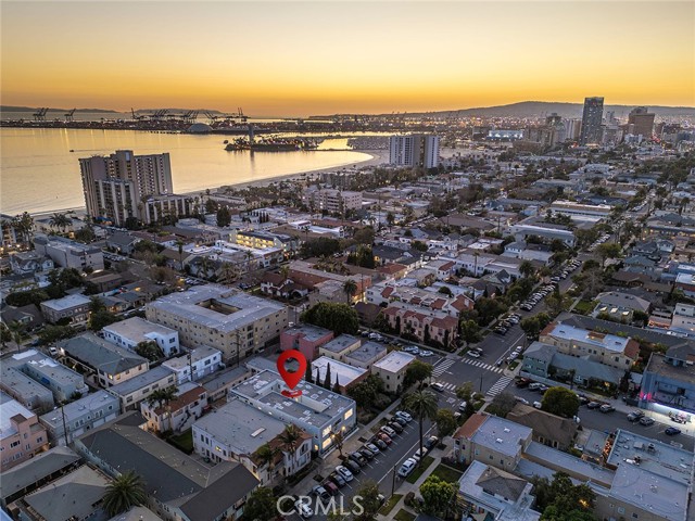 Detail Gallery Image 33 of 37 For 1822 E 2nd #6,  Long Beach,  CA 90802 - 1 Beds | 1 Baths